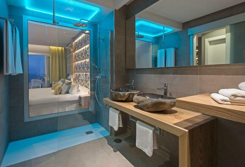 جناح جونيور, Atlantic Mirage Suites & Spa   Adults Only