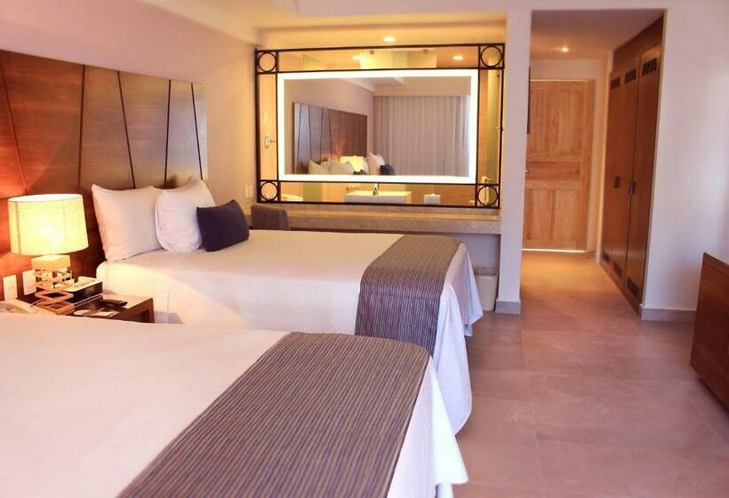 חדר דלוקס, Crown Paradise Golden All Inclusive Resort   Adults Only