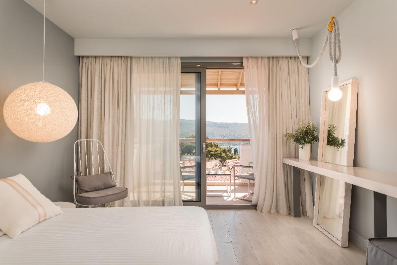 اتاق لوکس با چشم‌انداز دریا, Ino Hotel & Suites