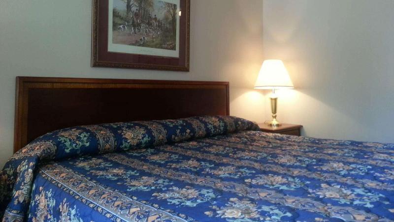 اتاق لوکس با چشم‌انداز استخر, Ino Hotel & Suites
