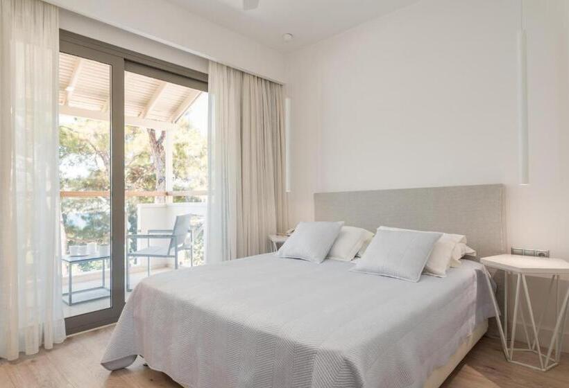 اتاق لوکس با بالکن, Ino Hotel & Suites