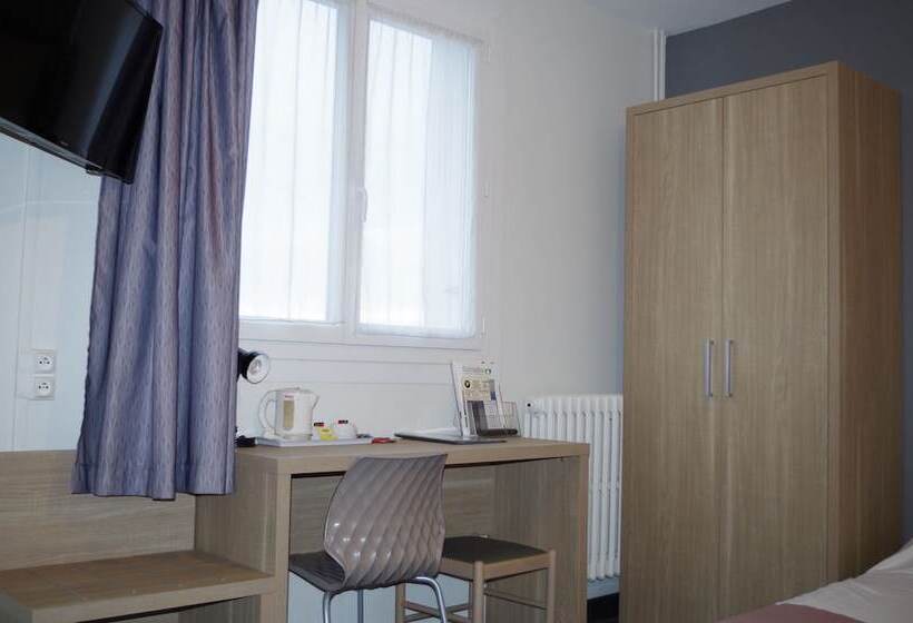 Номер Комфорт, The Originals City, Hôtel Le Savoy, Caen