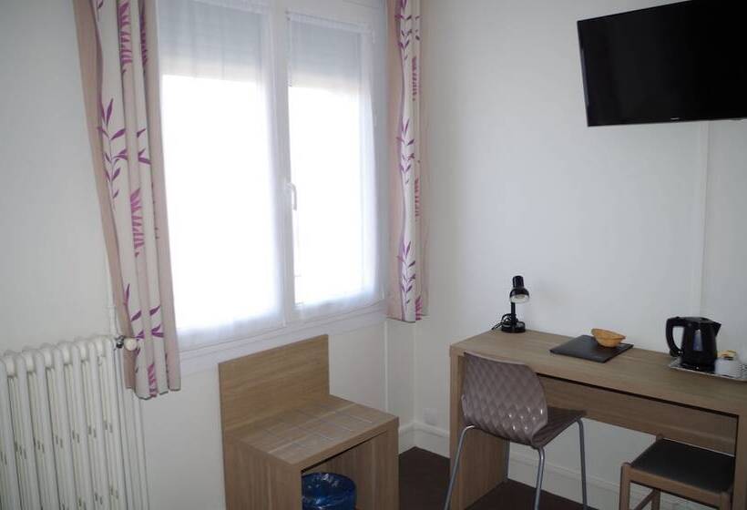 Номер Superior, The Originals City, Hôtel Le Savoy, Caen