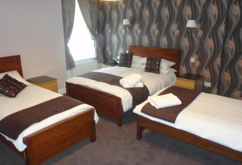 اتاق استاندارد چهار تخته, Sandyford Lodge