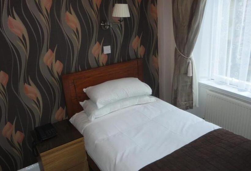 اتاق یک نفره پایه با سرویس بهداشتی مشترک, Sandyford Lodge