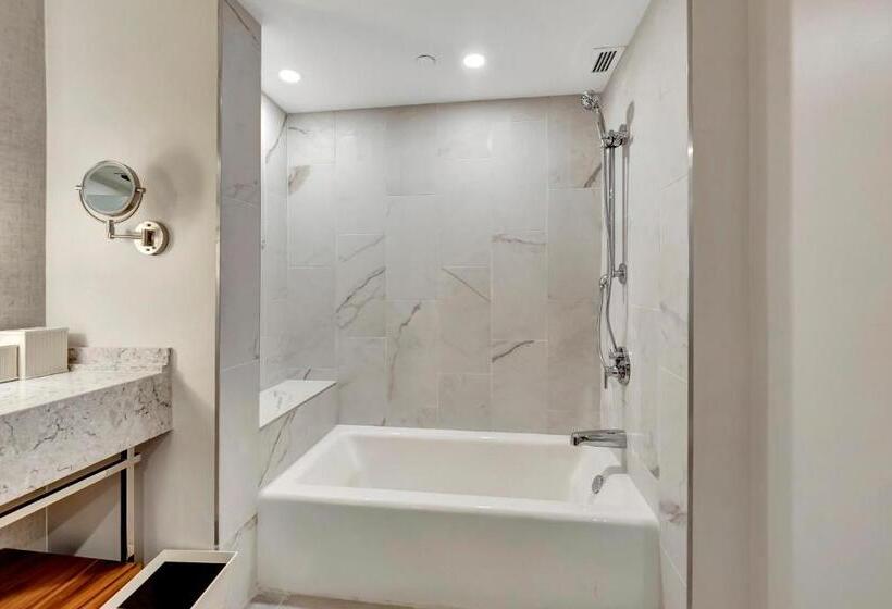 带大床的标准间, Tideline Palm Beach Ocean Resort And Spa