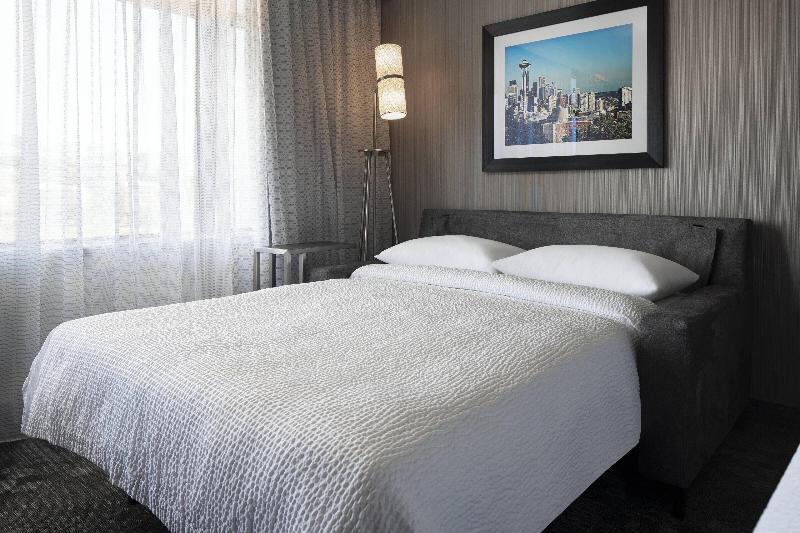 חדר סטנדרט עם מיטת קינג, Courtyard Seattle Downtown/lake Union
