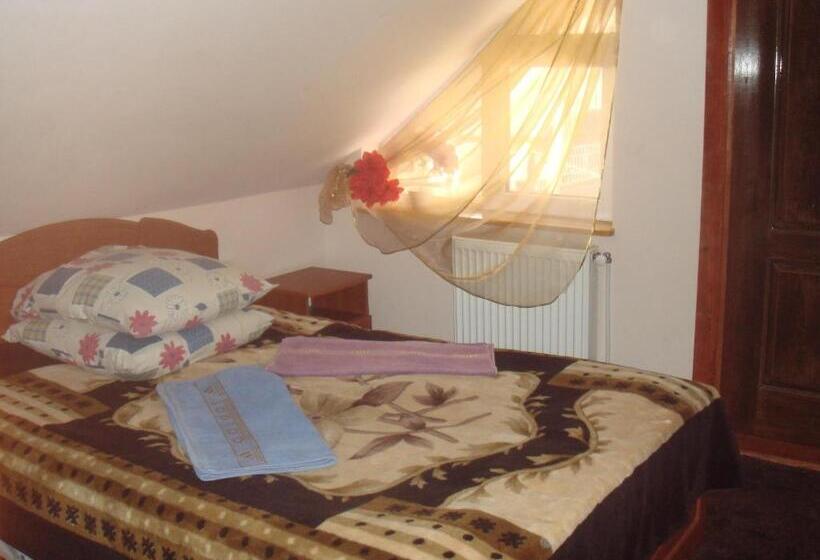 اتاق استاندارد, U Nazara