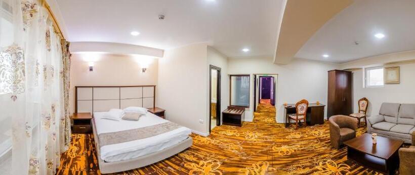 带1个卧室的带阳台的公寓, Hostel Parc