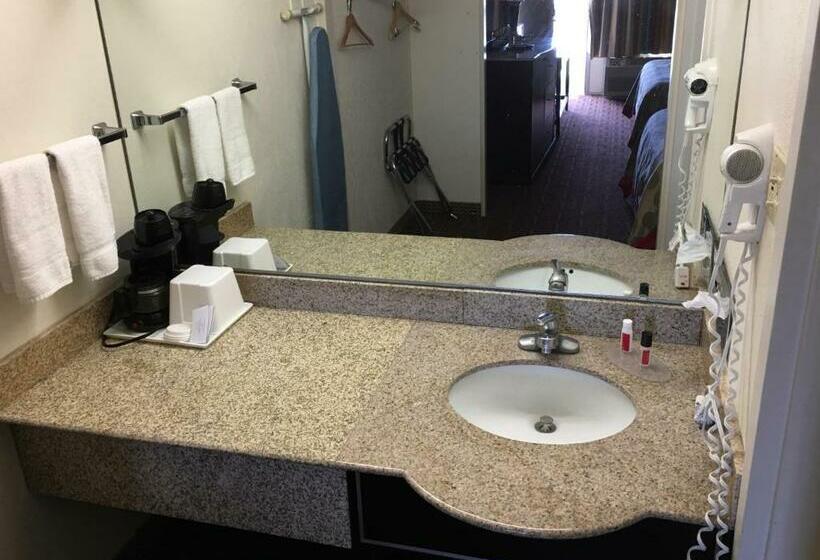 Номер Стандарт, Budget Inn Laramie