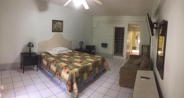 اتاق استاندارد یک نفره, Negril Beach Club Condos