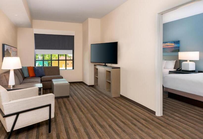 Люкс, Hyatt House Tallahassee Capitol University