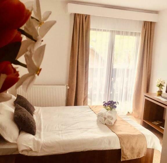 Номер Стандарт с Балконом, Casa Carmen
