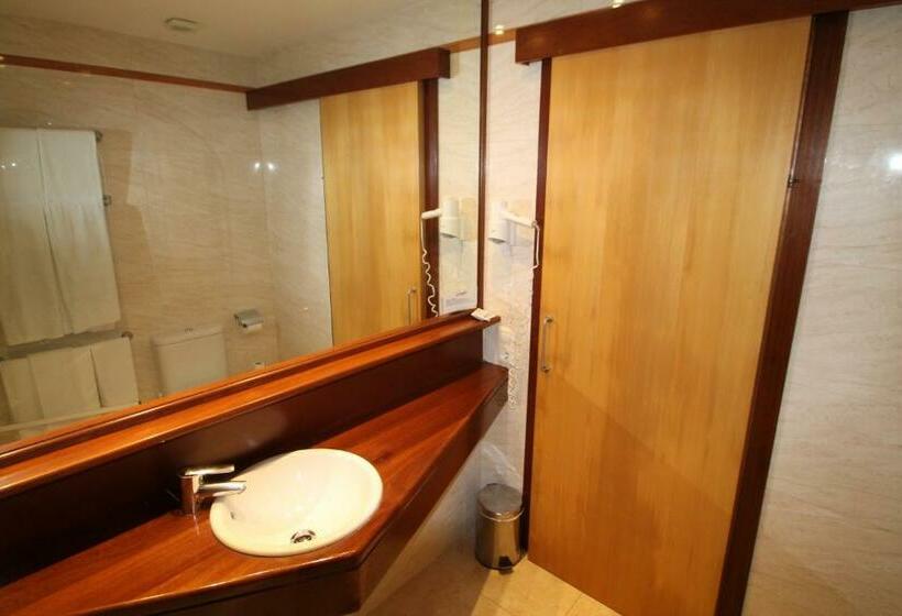 带2个卧室的公寓, Apartaments Talayot