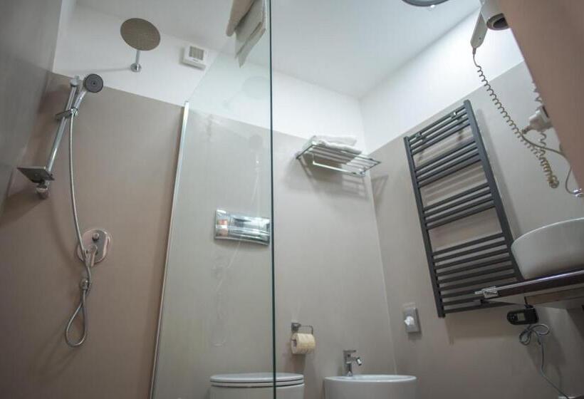 Номер Стандарт Трехместный, Aretusa Vacanze B&b