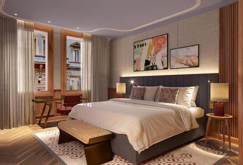سوییت, Grand Hotel Central, Small Luxury Hotels