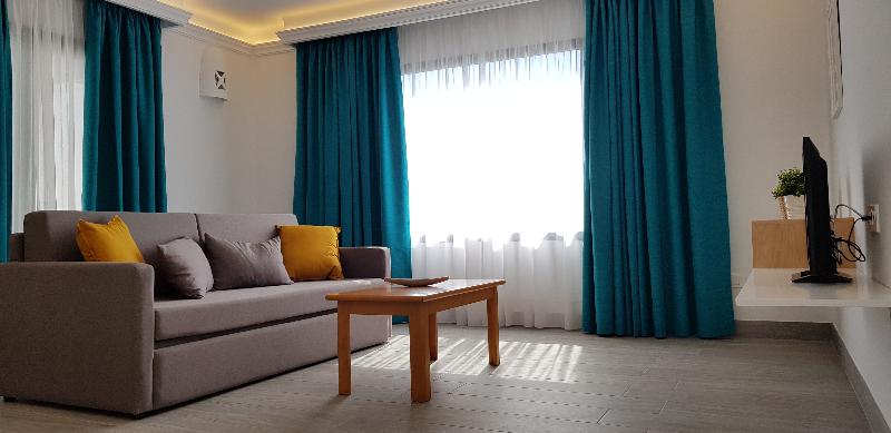 Apartamento Superior 1 Dormitório, Palmeras Garden