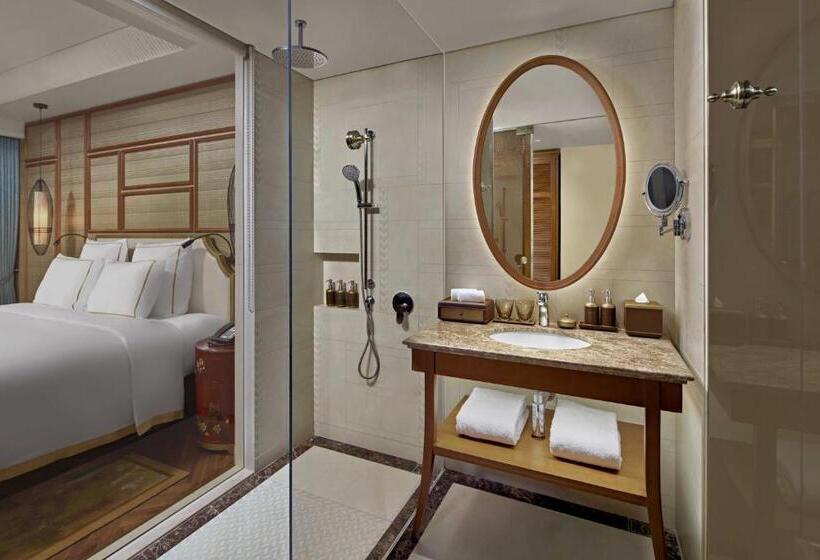 اتاق اجرایی, Grand Mercure Hanoi