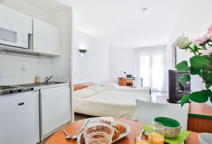 스탠다드 스튜디오, Hôtel Et Résidence Les Lauréades Clermont Ferrand Centre Jaude
