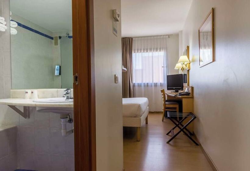 스탠다드 룸, Travelodge Madrid Alcalá De Henares