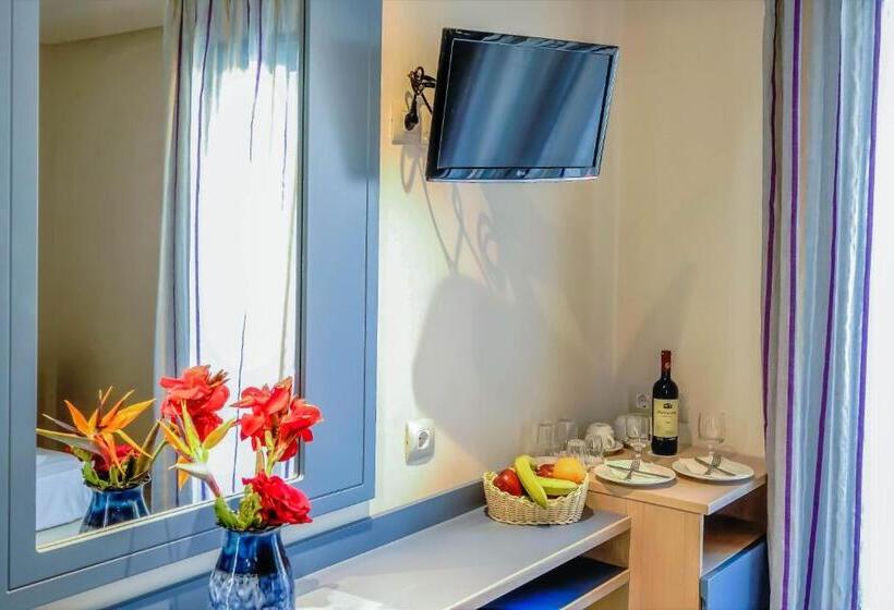 Номер Deluxe Вид на Море, Castello Village Resort