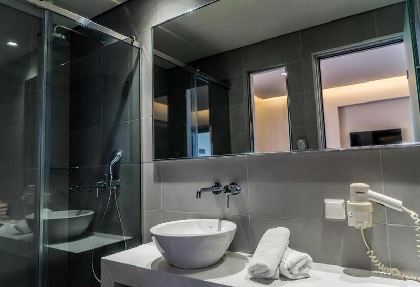 جناح مطلّ علي البحر, Castello Village Resort