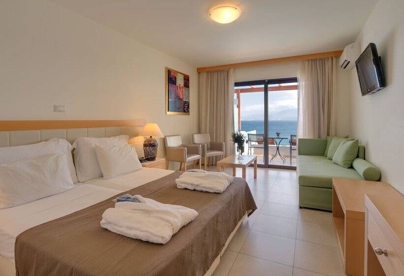 Номер Superior Вид на Море, Miramare Resort & Spa