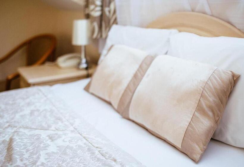 Номер Стандарт, Pymgate Lodge Hotel Manchester Airport