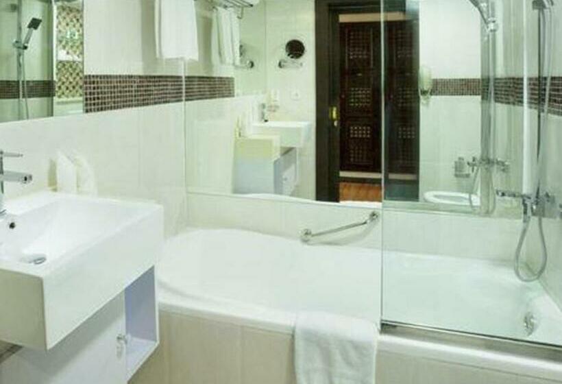 Люкс, Arabian Courtyard Hotel & Spa