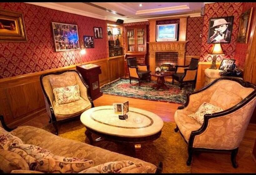 Классический Номер, Arabian Courtyard Hotel & Spa