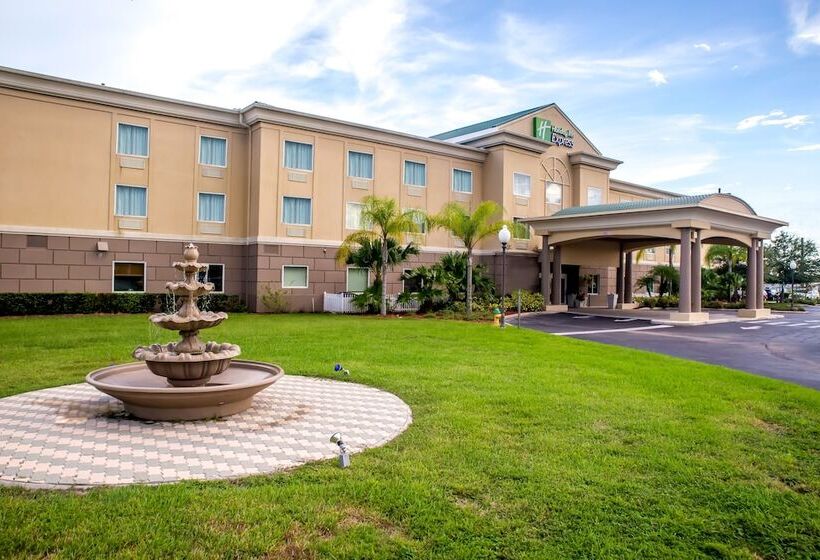 套房, Holiday Inn Express & Suites Cocoa, An Ihg