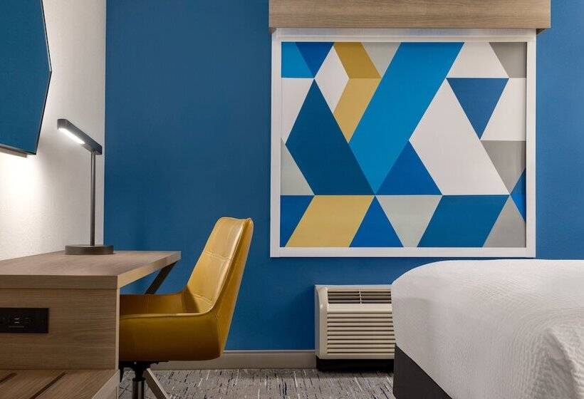 Номер Стандарт, Holiday Inn Express Hotel & Suites Fort Pierce West, An Ihg