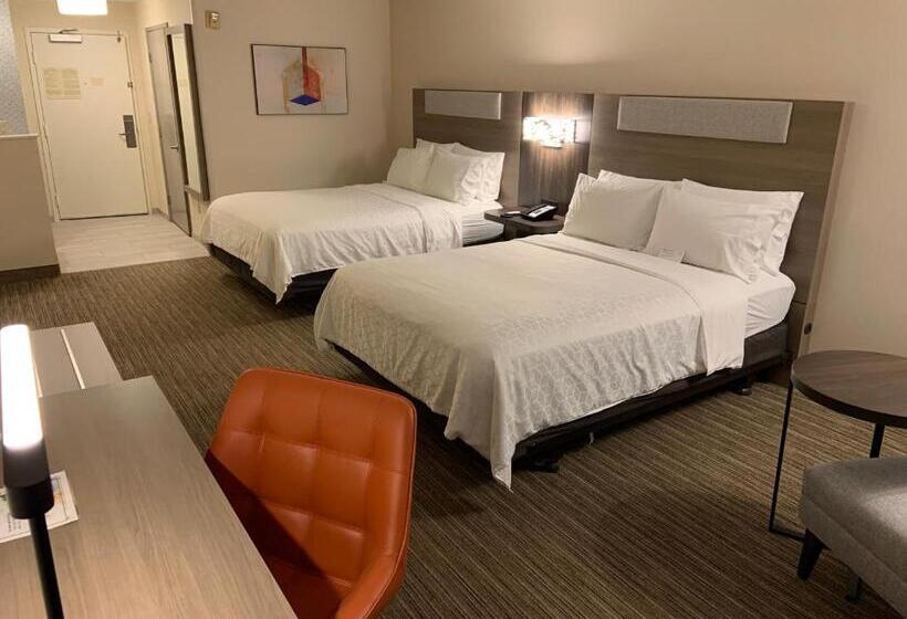 Номер Стандарт Адаптированный для Инвалидов, Holiday Inn Express Hotel & Suites Hermosa Beach, An Ihg