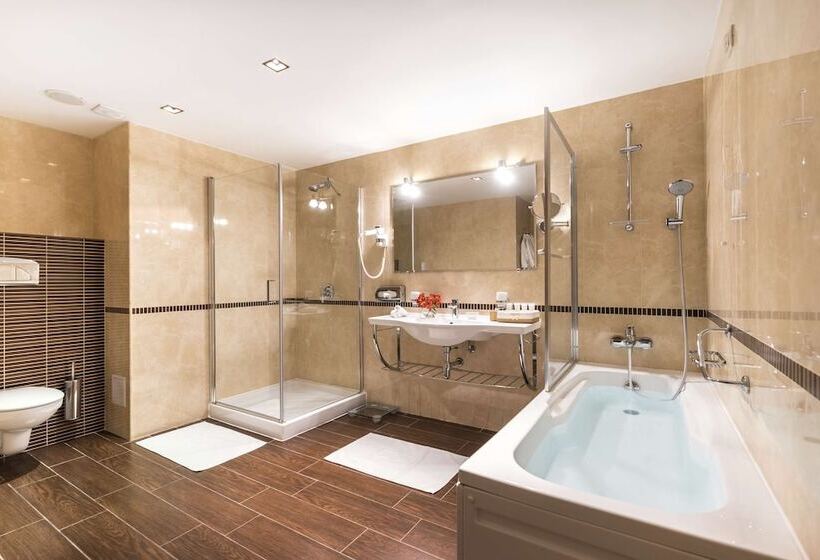 エクゼクティブルーム, Kempinski Hotel Grand Arena Bansko