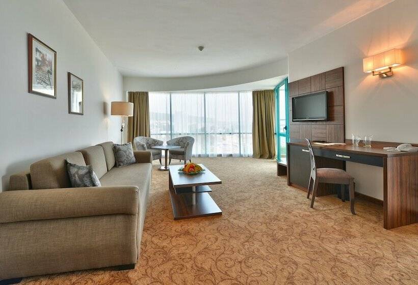 Люкс, Marina Grand Beach Hotel   All Inclusive