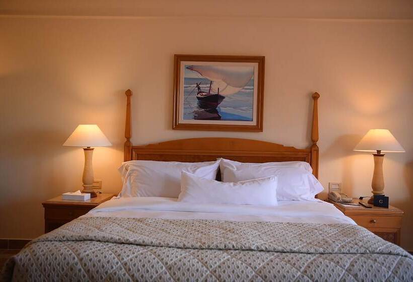 اتاق لوکس, The Cascades Golf Resort, Spa & Thalasso