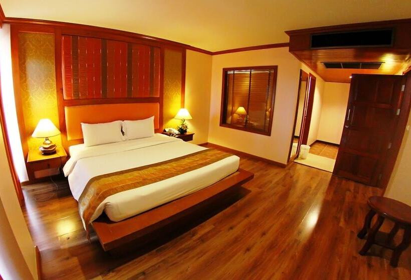 2 베드룸 패밀리 스위트, Baumanburi Hotel Patong