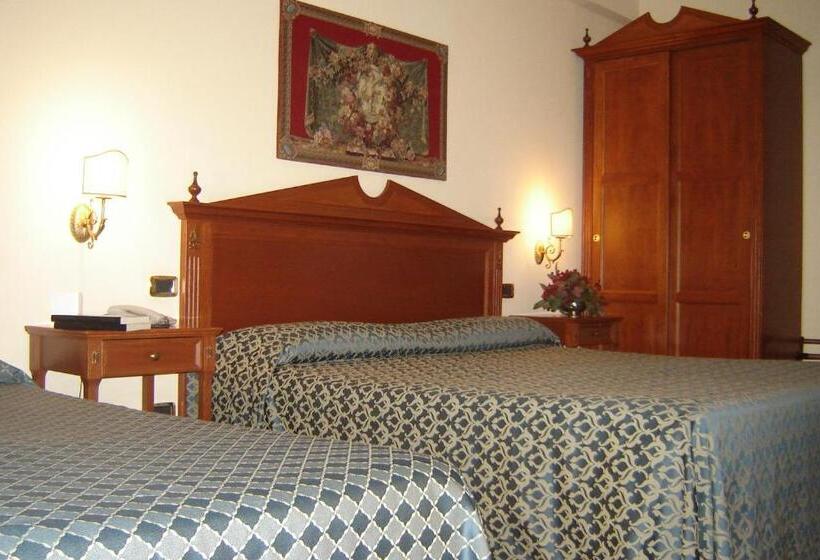 Номер Стандарт Трехместный, D Angelo Palace