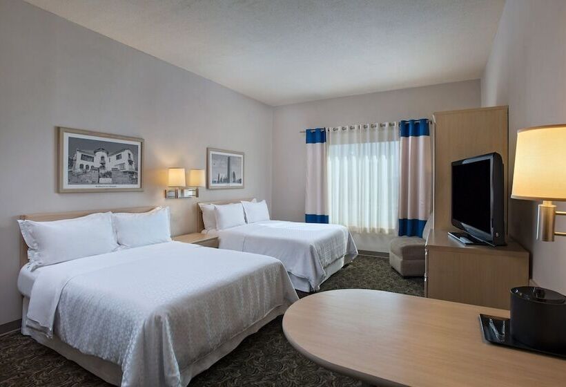 اتاق لوکس, Four Points By Sheraton Galerias Monterrey