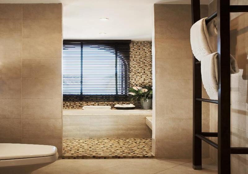 Номер Deluxe, Rawi Warin Resort And Spa   Sha Extra Plus