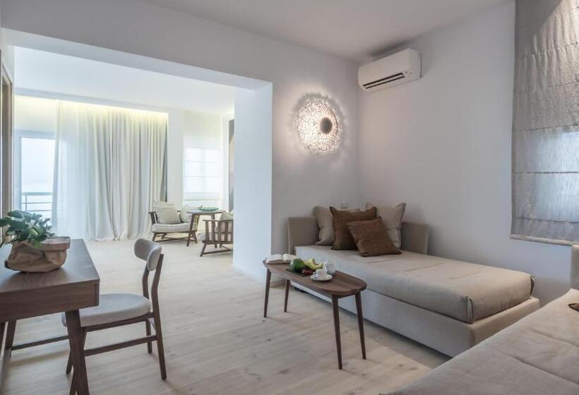 Президентский Люкс, Sirene Blue Luxury Beach Resort