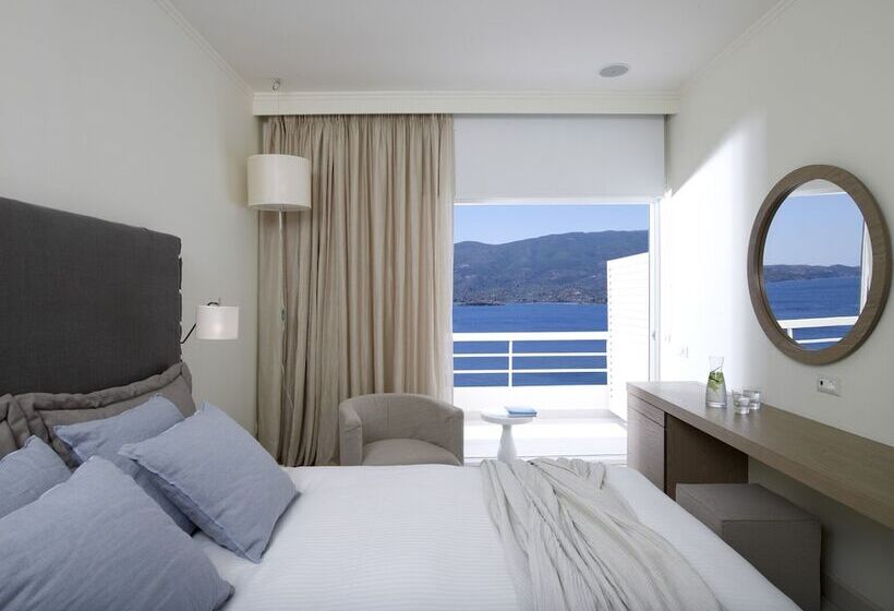 Номер Deluxe, Sirene Blue Luxury Beach Resort
