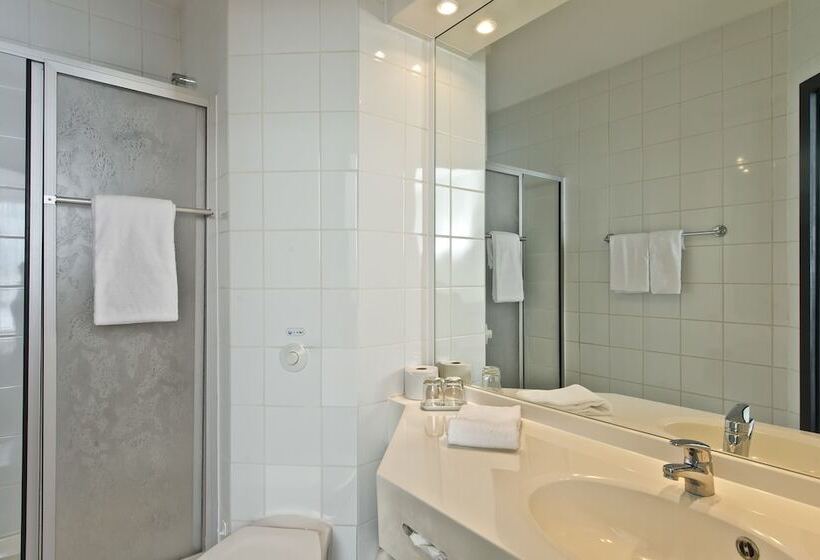 Номер Стандарт, Days Inn Dessau