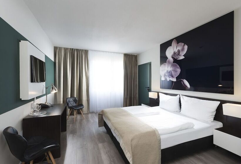 Номер Стандарт, Days Inn Dessau