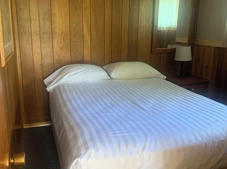 침실 2개 주택, Colonial Bay Motel And Cottages