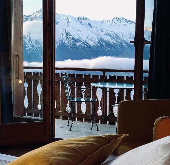 Номер Стандартный с Видом, Hôtel Chalet Royal