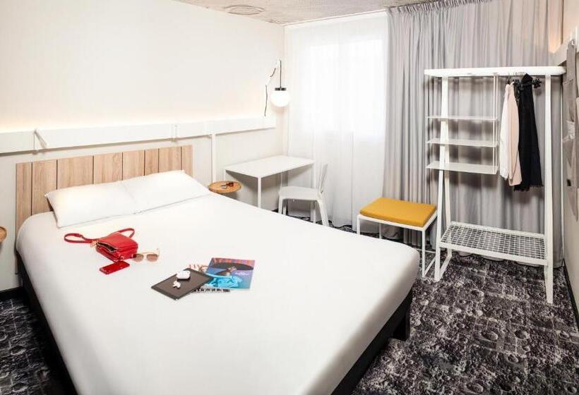 Номер Стандарт, Ibis Pontarlier