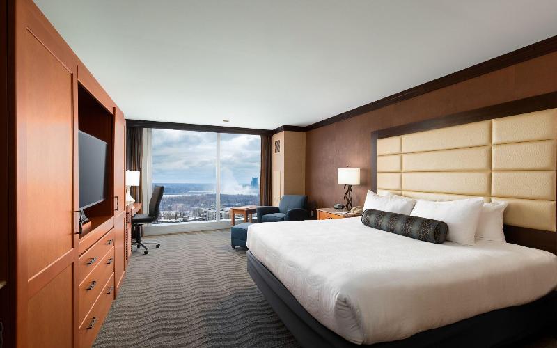 キングサイズベッドのデラックスルーム, Seneca Niagara Resort & Casino