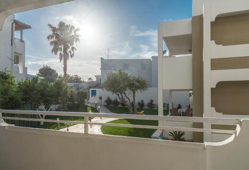 Студия Стандарт, Agrelli Hotel & Suites
