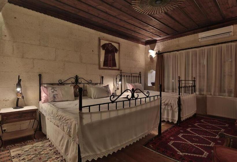 디럭스 트리플 룸, Selcuklu Evi Cave Hotel   Special Category